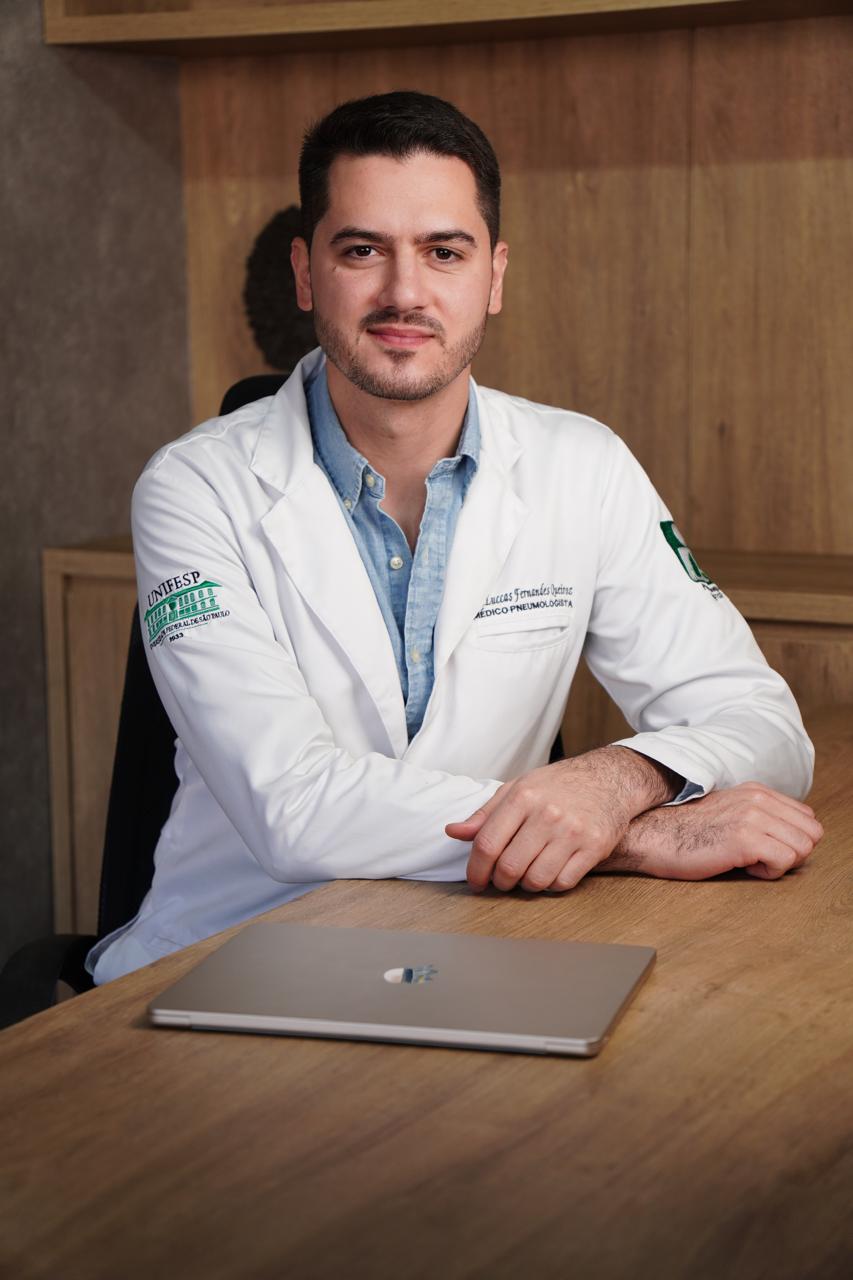 Dr. Luccas Fernandes Queiroz