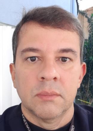 Dr. David de Almeida Paes