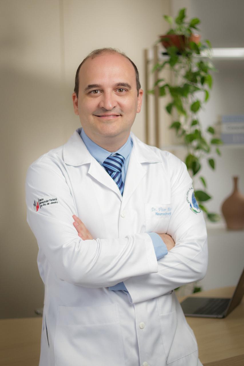 Perito Médico Neurocirurgião — Vítor Chehuen Bicalho