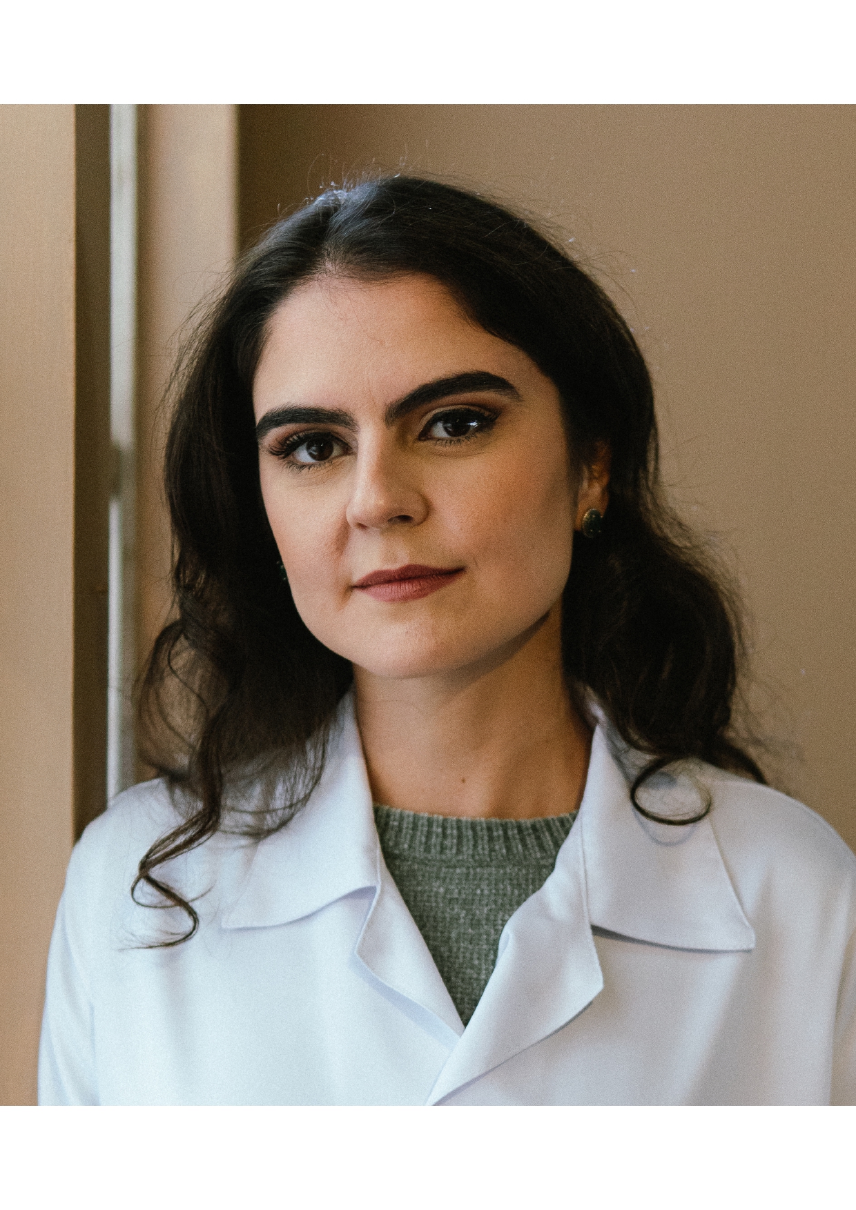 Dra. Debora Azevedo Navarro Sanchez