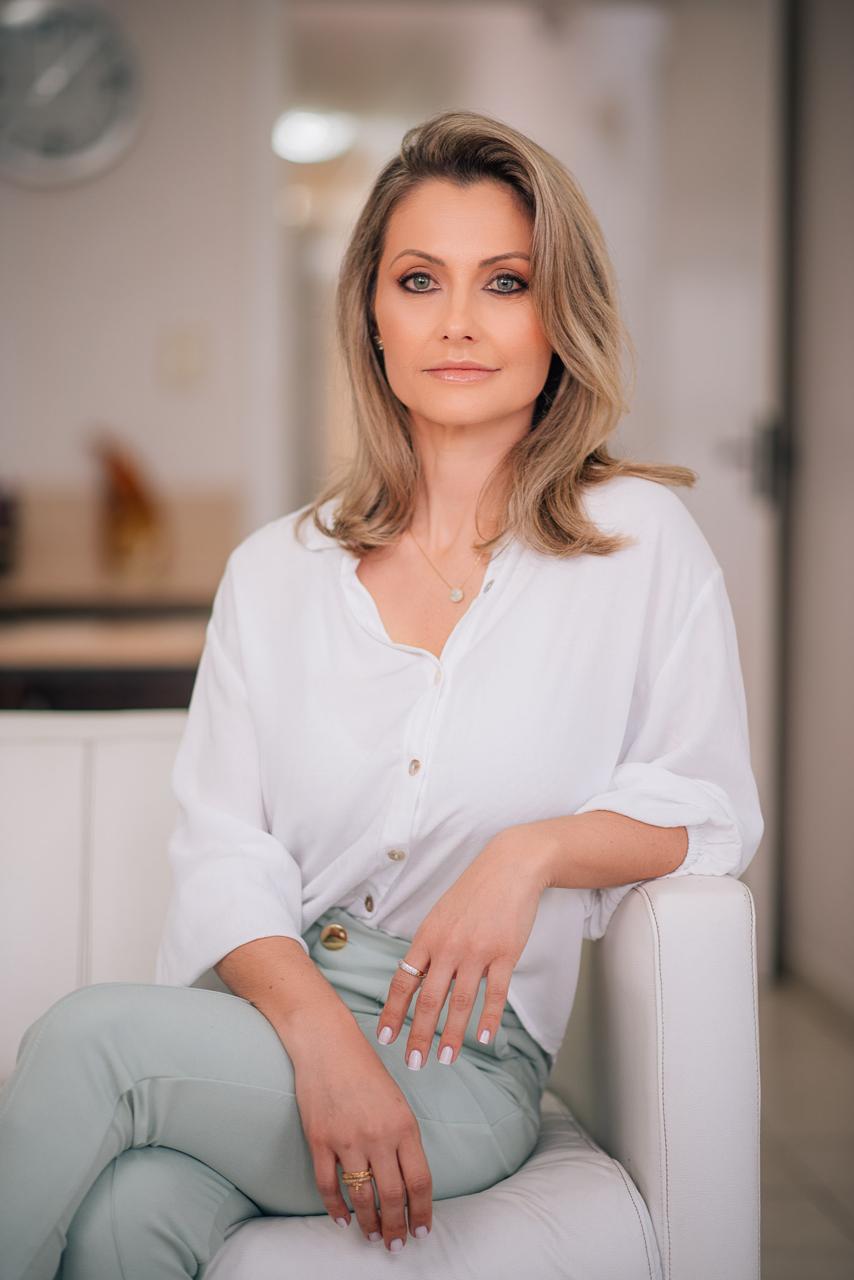 Perito Médico Ginecologista e Obstetra — Luana Roberta Gassen