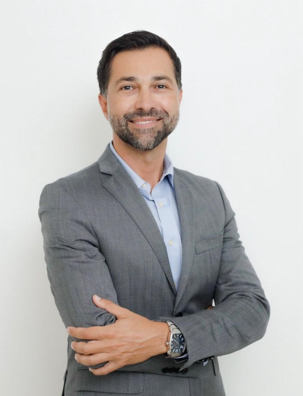 Perito Médico Hematologista — André Larrubia