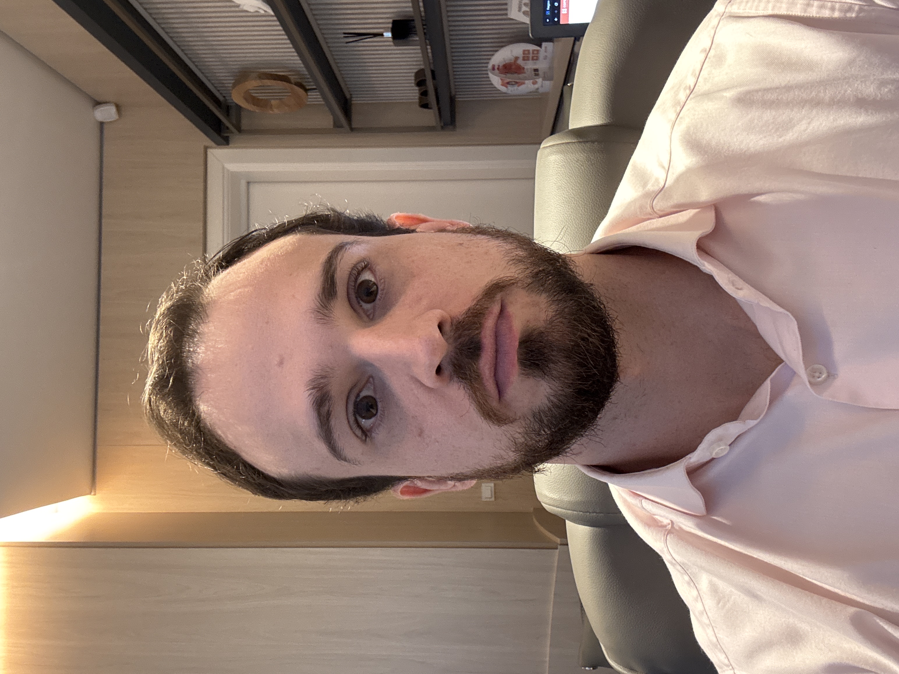 Perito Médico Oftalmologista — Guilherme Almeida Galoro