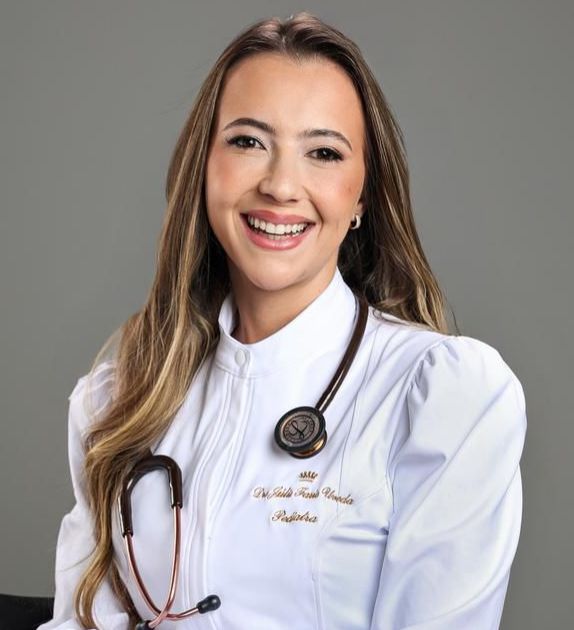 Perito Médico Pediatra — Júlia Faria Uveda Umeoka