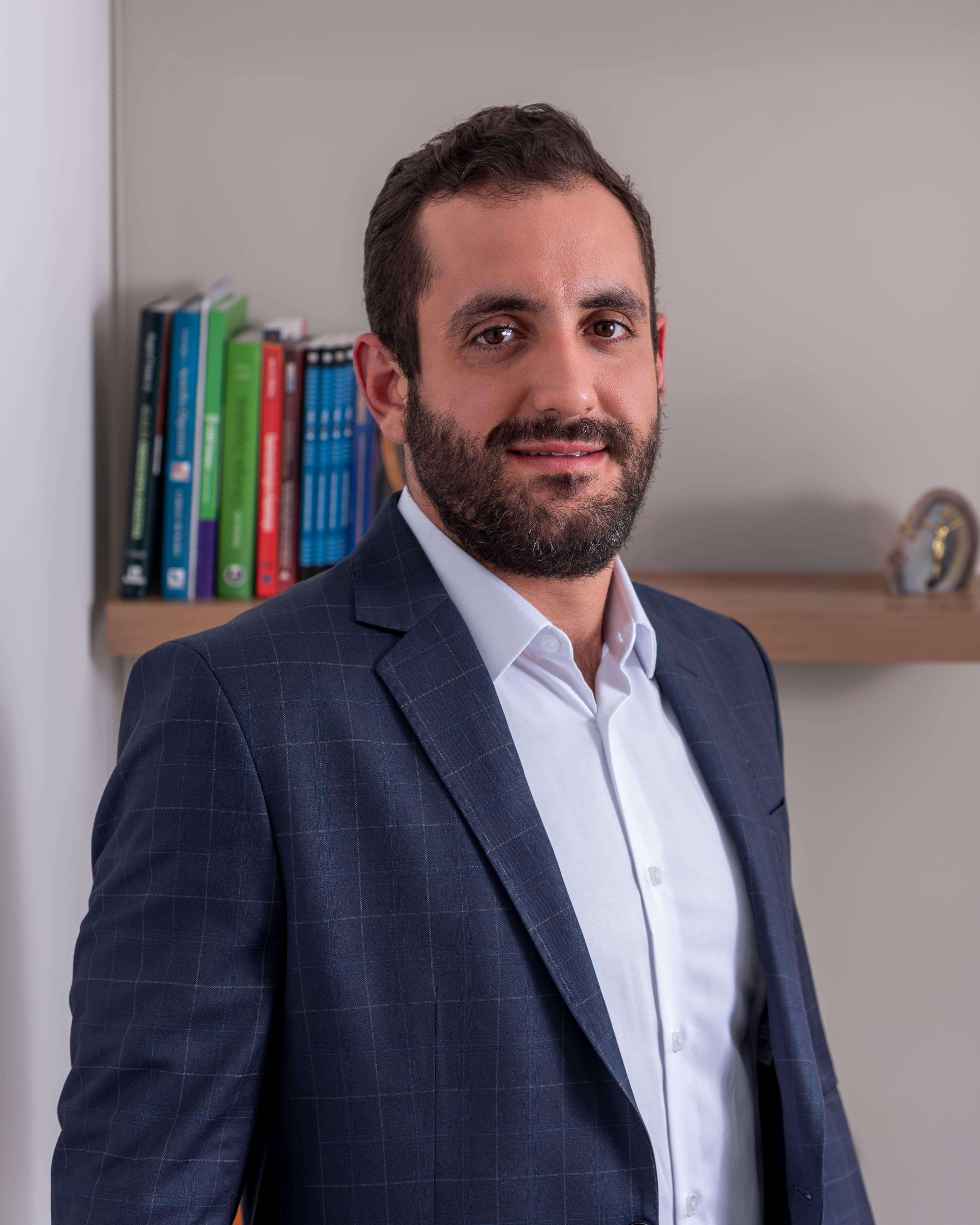Perito Médico Cirurgião do Aparelho Digestivo e Cirurgião Geral — Pedro Henrique Oliveira Lima Coelho