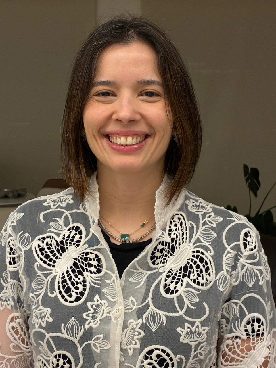 Perito Médico Gastroenterologista — Maíra Costa Cabral
