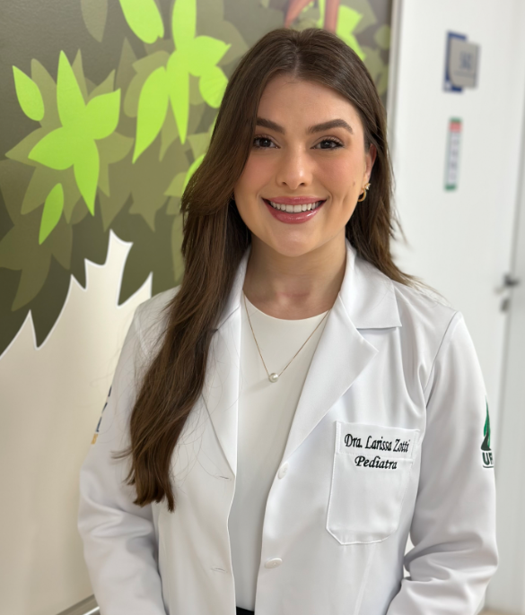 Perito Médico Pediatra — Larissa Zotti