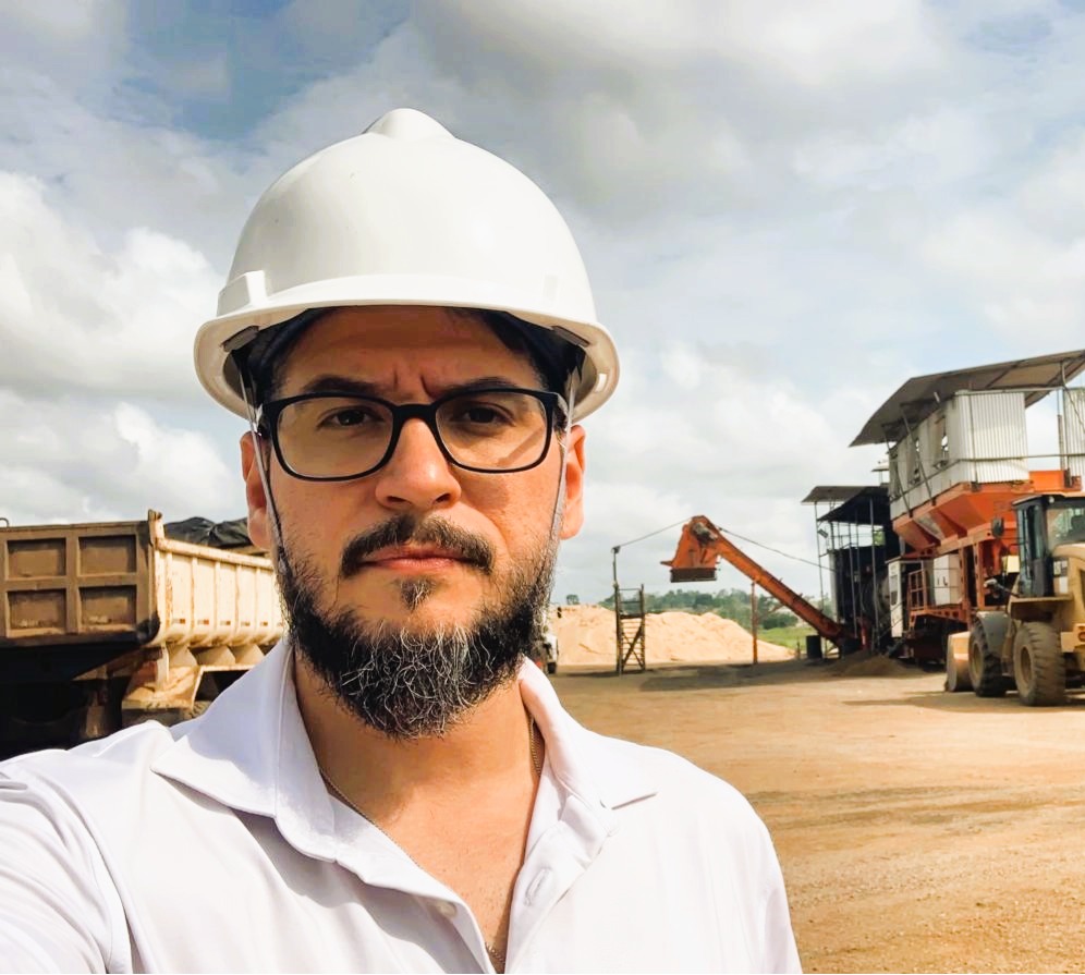 Perito Engenheiro Agrônomo — Cláudio Teixeira Mendonça