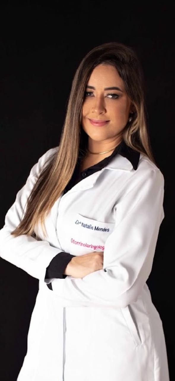 Dra. Natálie Cristina Oliveira Mendes