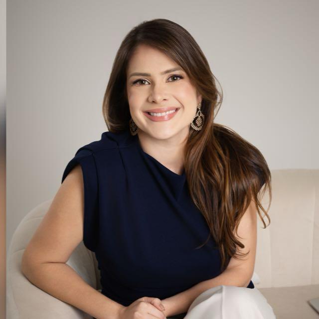 Perito Médico Médica Intensivista — Marcela Rezende Franco