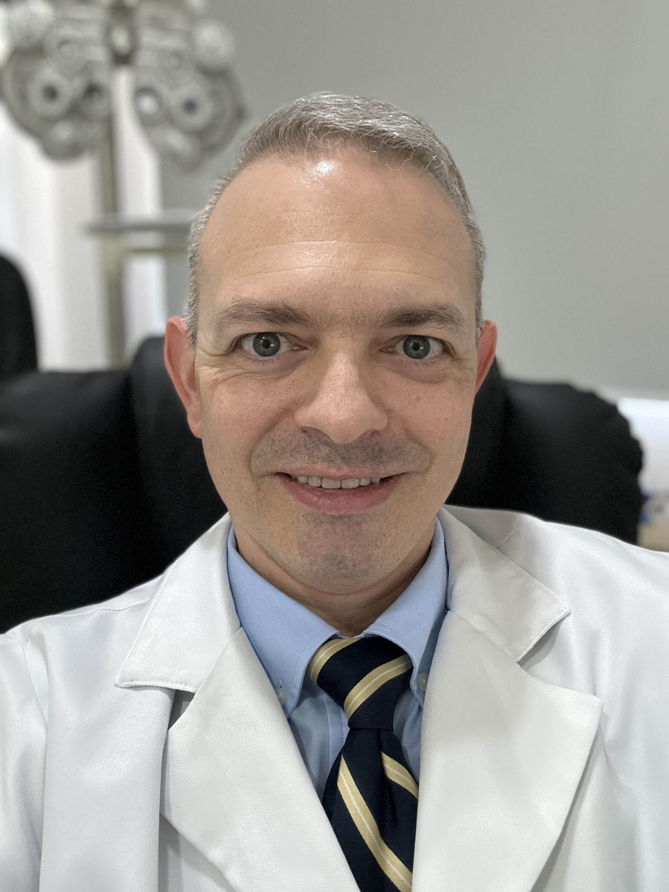 Perito Médico Médico Oftalmologista — Rafael Vanini