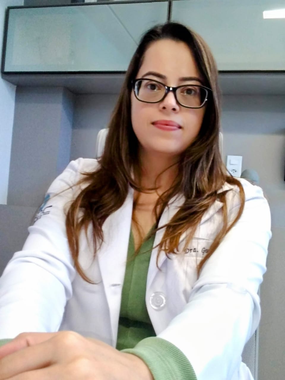 Perito Médico Oftalmologista — Dra. Geysla Almeida Carvalhais Mourao