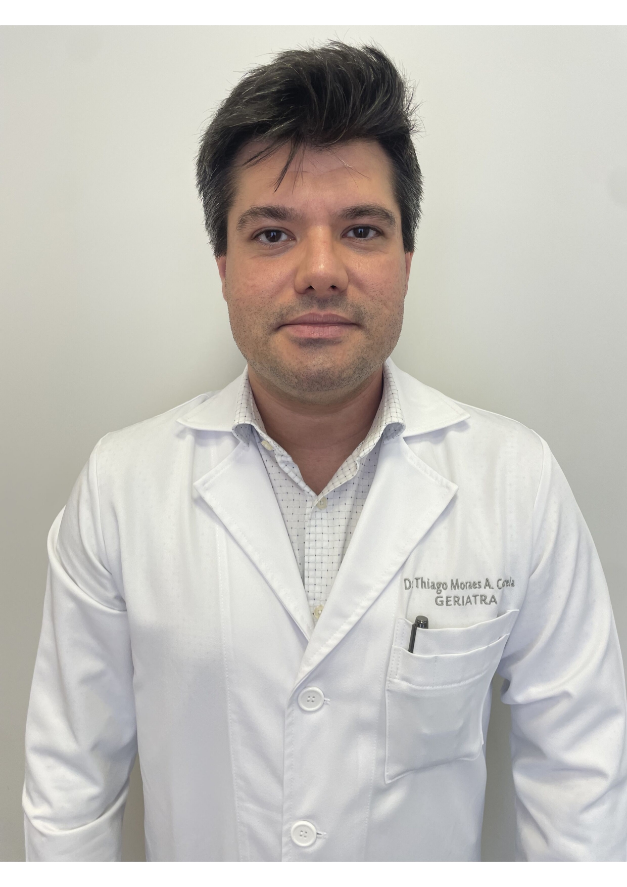 Perito Médico Geriatra — Thiago Moraes Ayres Correia