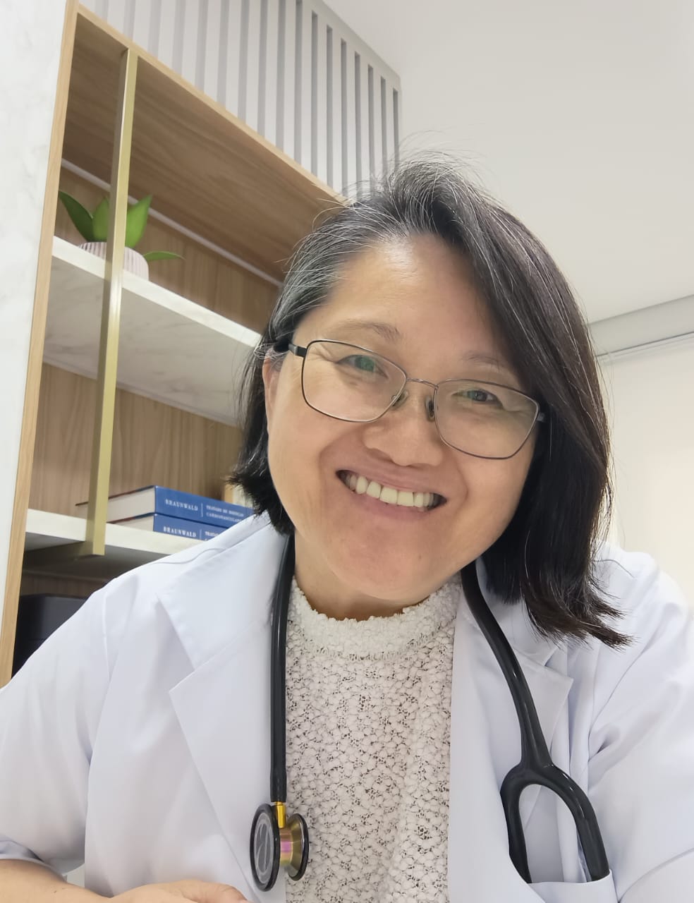 Perito Médico Nefrologista — Dra. Magda Yuriko Ikeda Pupo